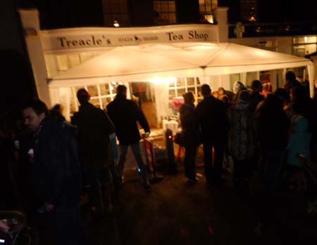 Treacles Tea Shop at night