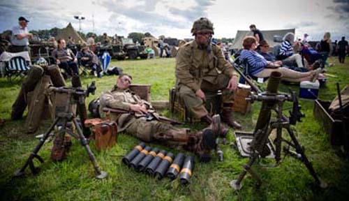 re-enactors motar gun  army equiptment